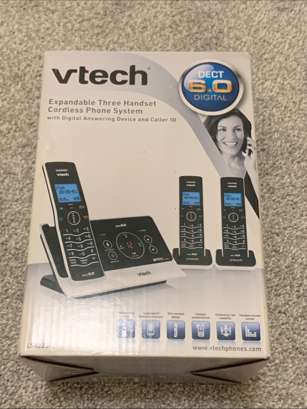 vTech Expandable 3-Handset Cordless Phone System - White and Black